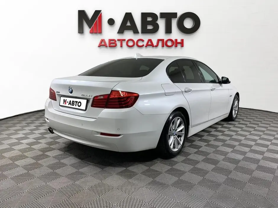 BMW 5 серии, 2016 г.