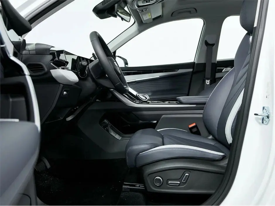 Geely Atlas, 2024 г.