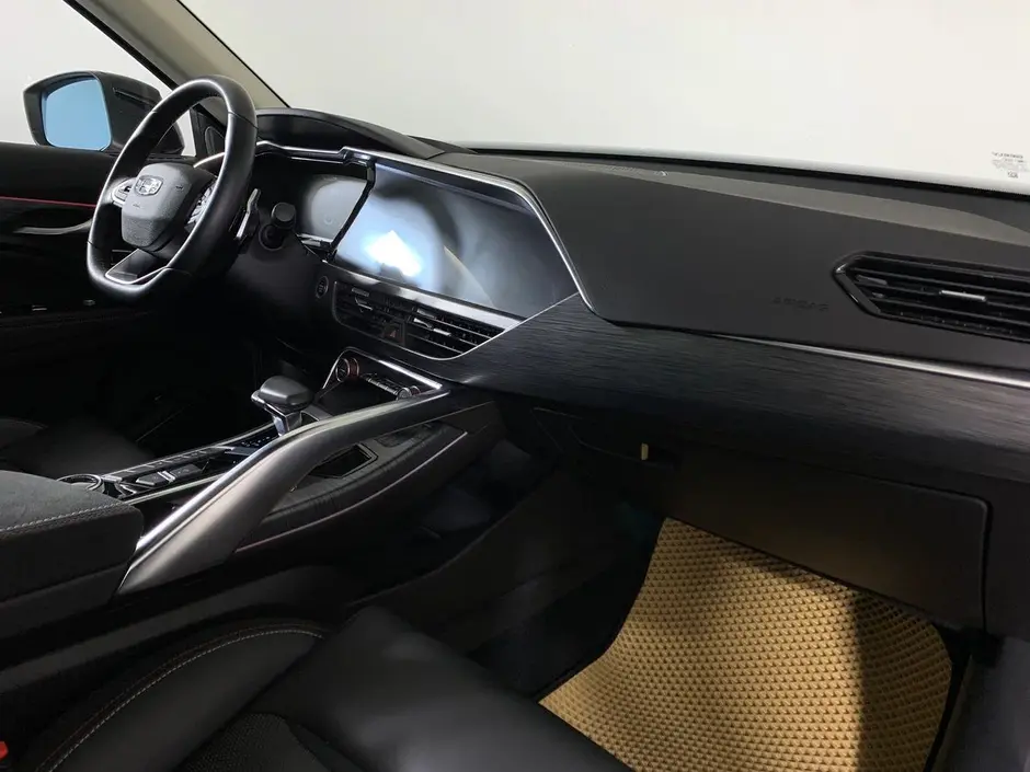 Geely Tugella, 2021 г.