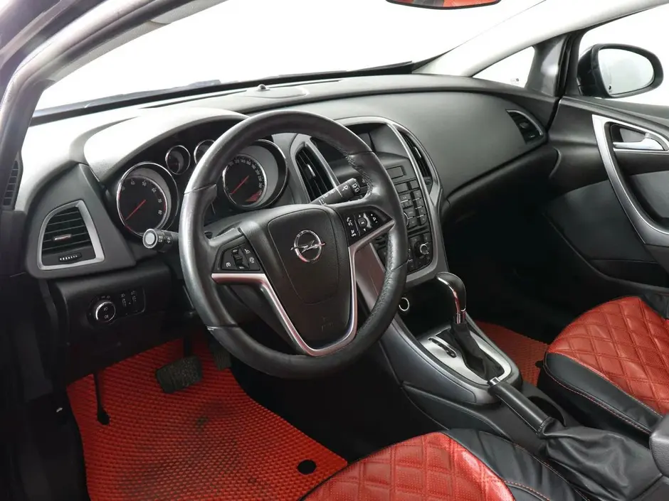 Opel Astra, 2013 г.