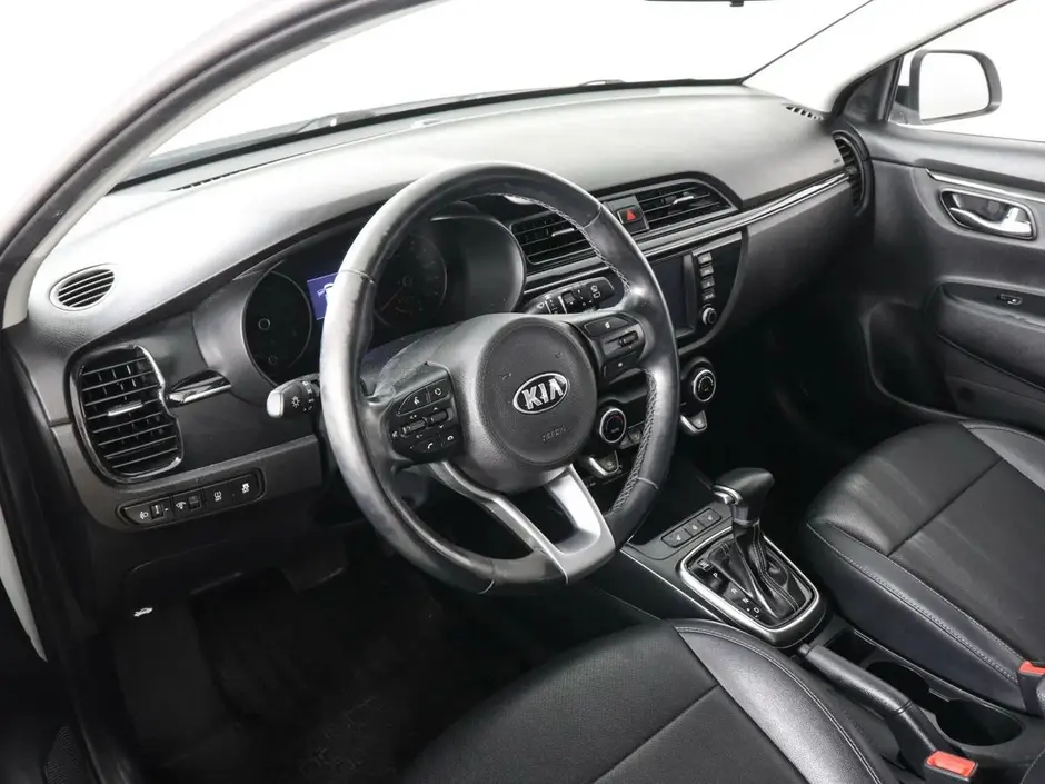 Kia Rio X-Line, 2017 г.