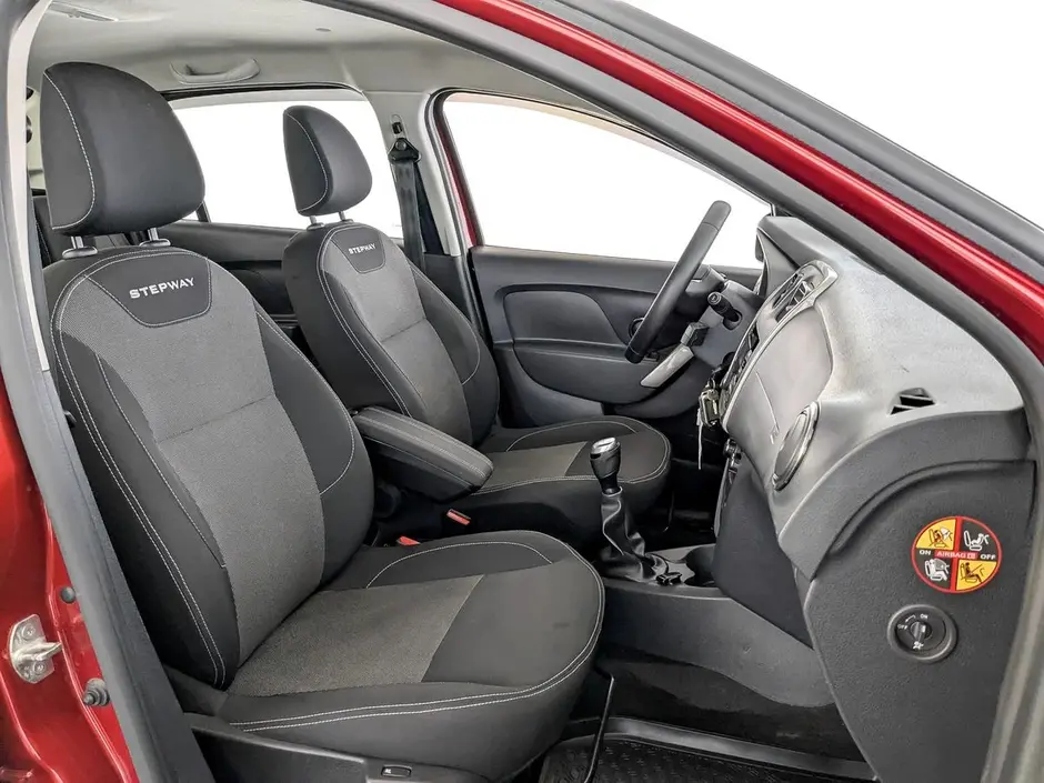 Renault Logan, 2021 г.