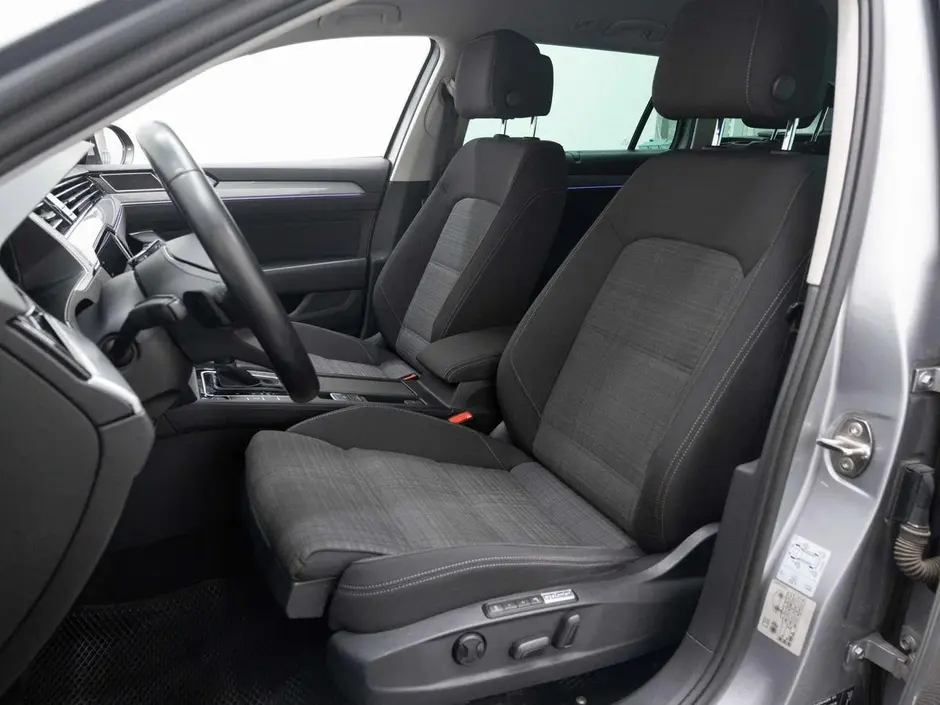 Volkswagen Passat, 2020 г.