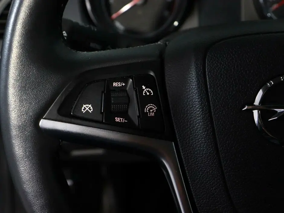 Opel Astra, 2014 г.