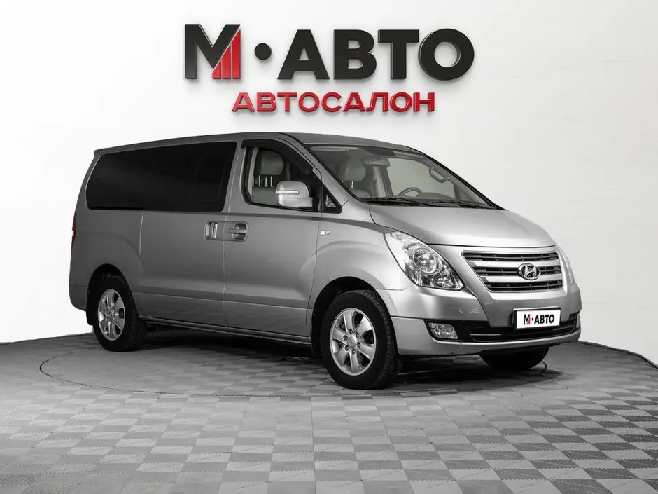 Hyundai Grand Starex, 2017 г.