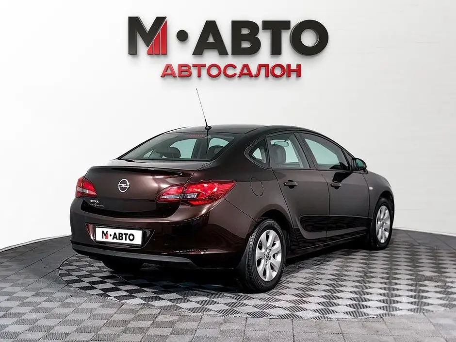 Opel Astra, 2014 г.