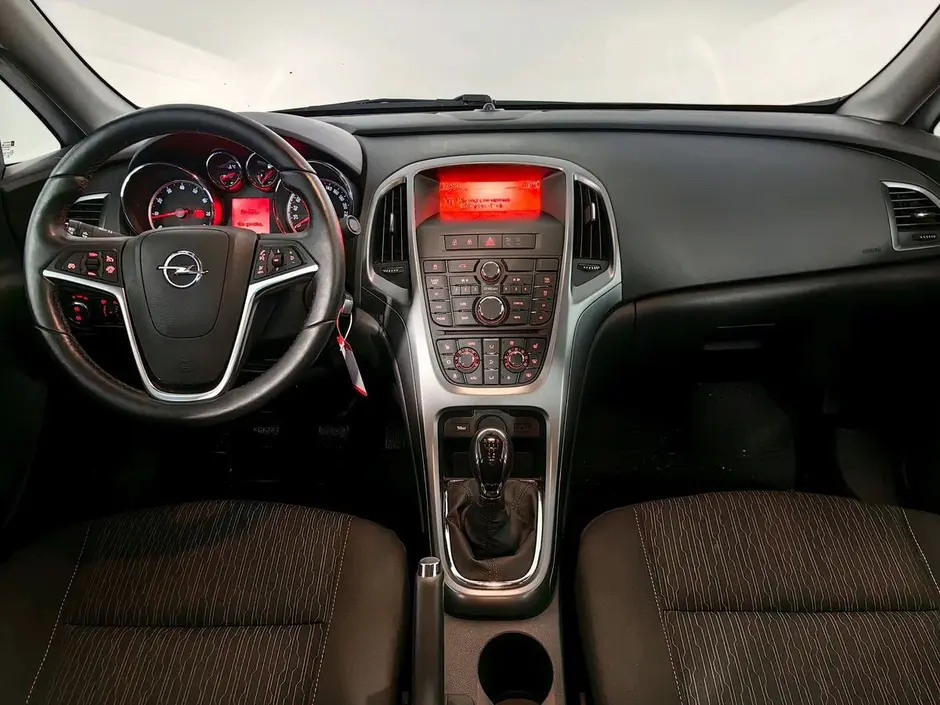 Opel Astra, 2014 г.