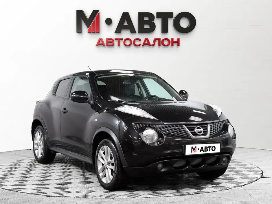Nissan Juke, 2010 г.