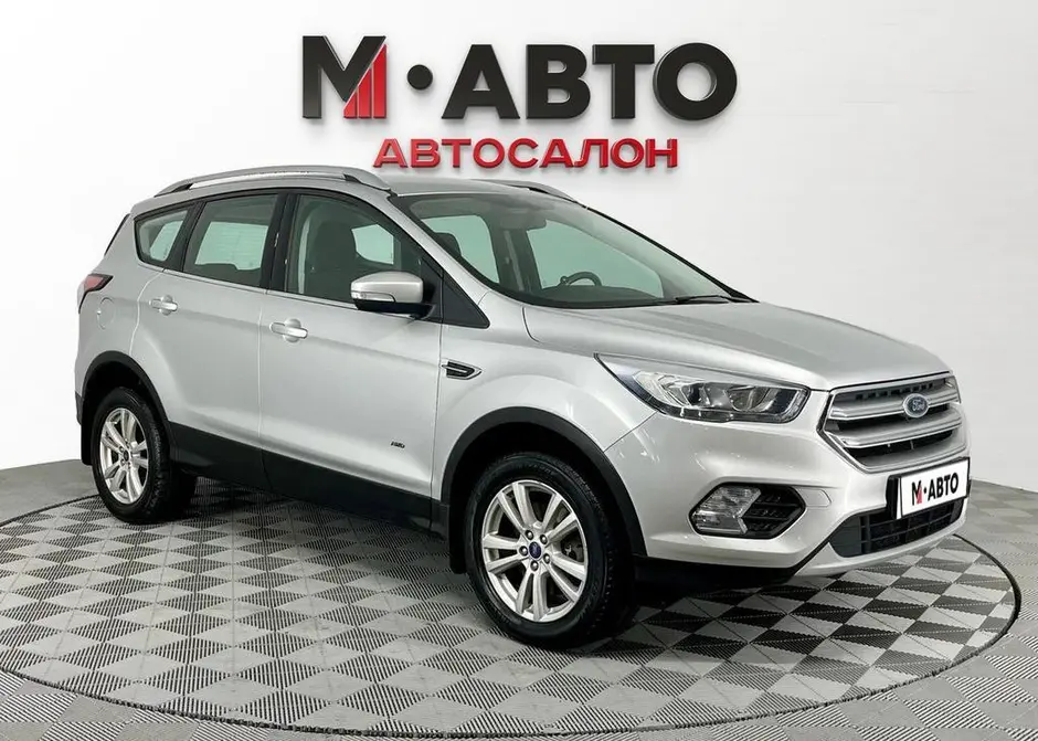 Ford Kuga, 2018 г.