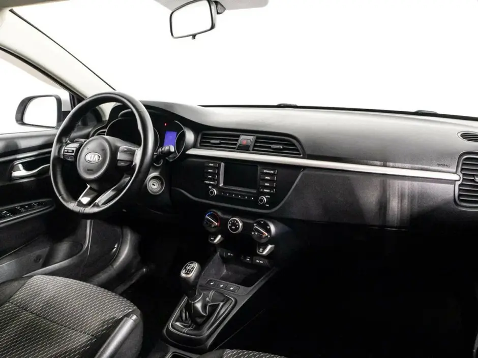 Kia Rio X-Line, 2018 г.