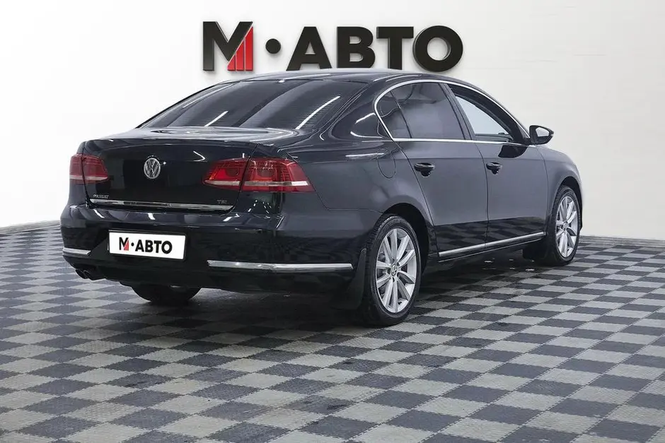 Volkswagen Passat, 2012 г.