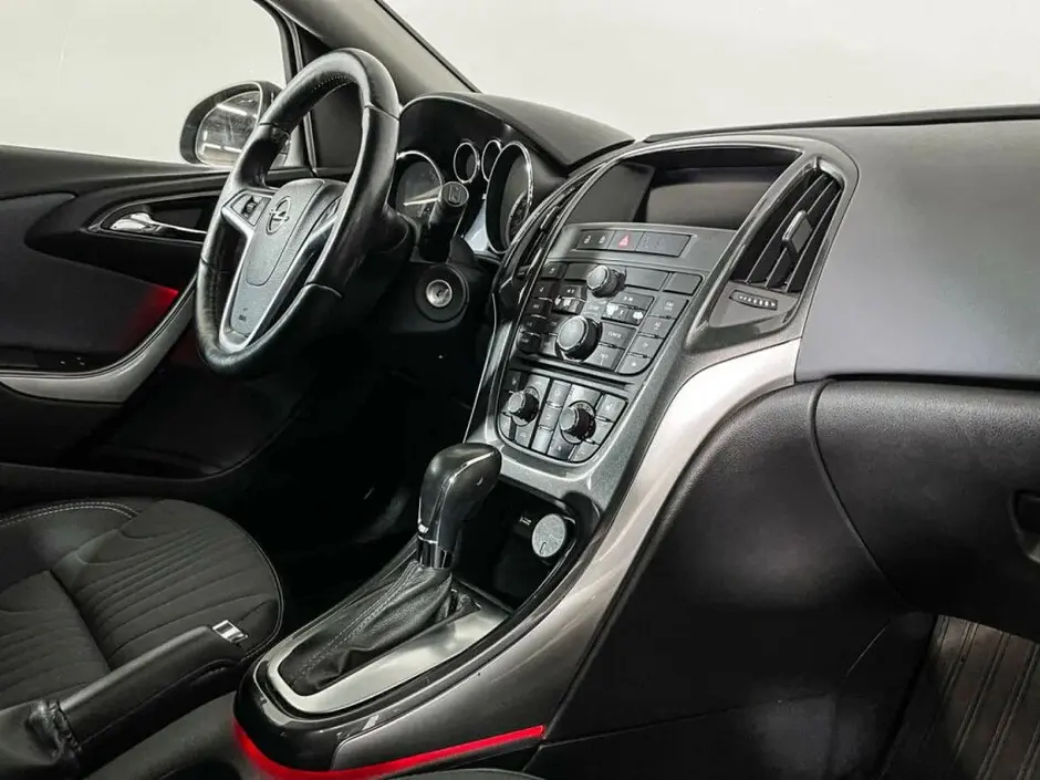 Opel Astra, 2014 г.