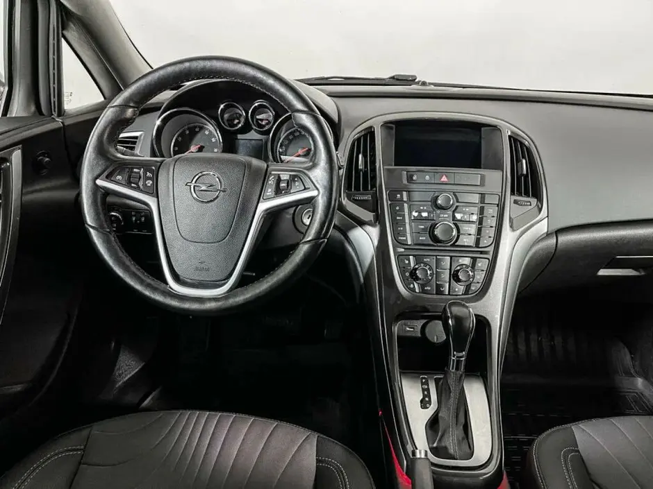 Opel Astra, 2014 г.
