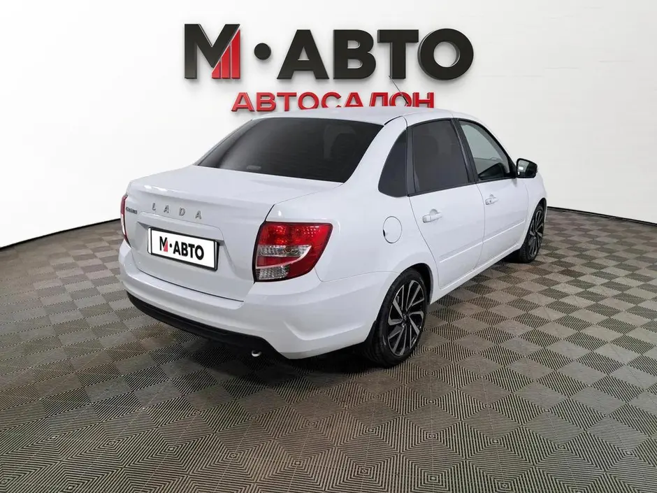 LADA (ВАЗ) Granta, 2023 г.