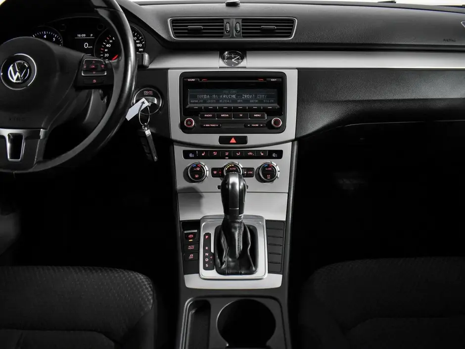 Volkswagen Passat, 2013 г.