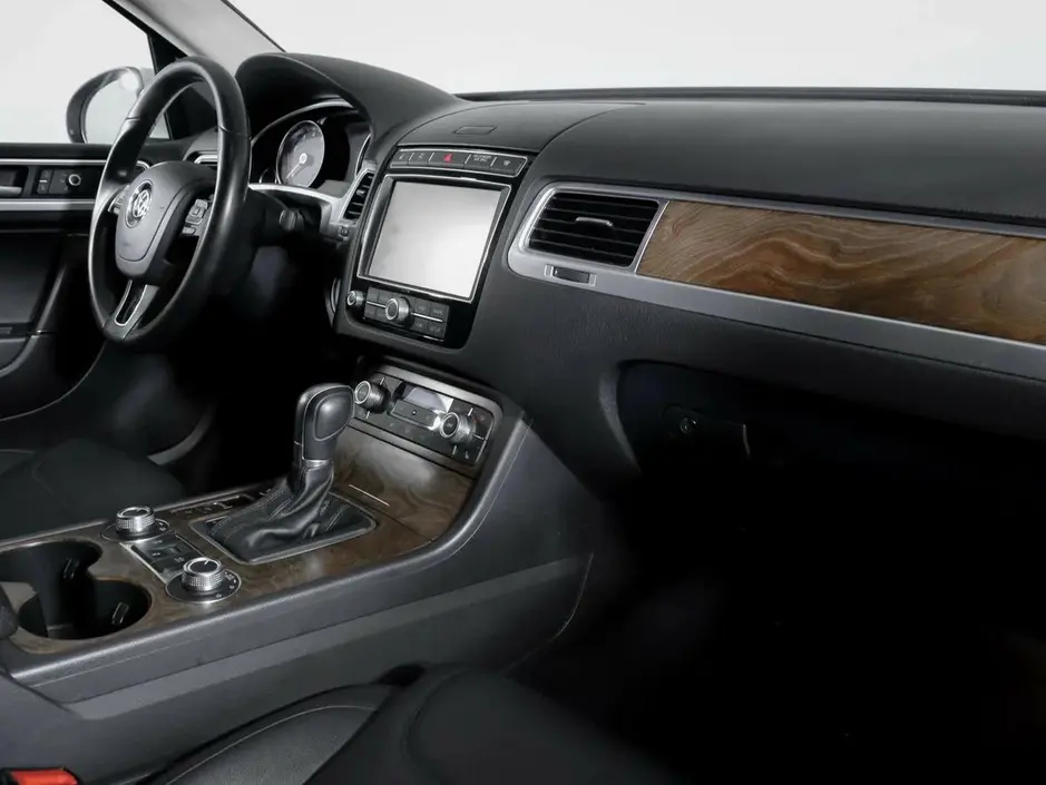 Volkswagen Touareg, 2014 г.