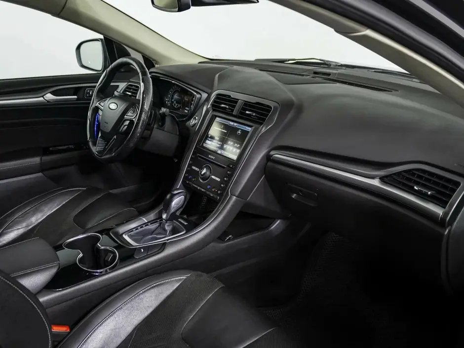 Ford Mondeo, 2015 г.