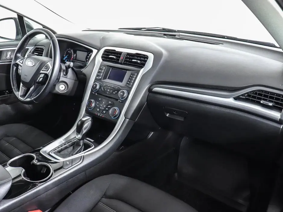 Ford Mondeo, 2015 г.