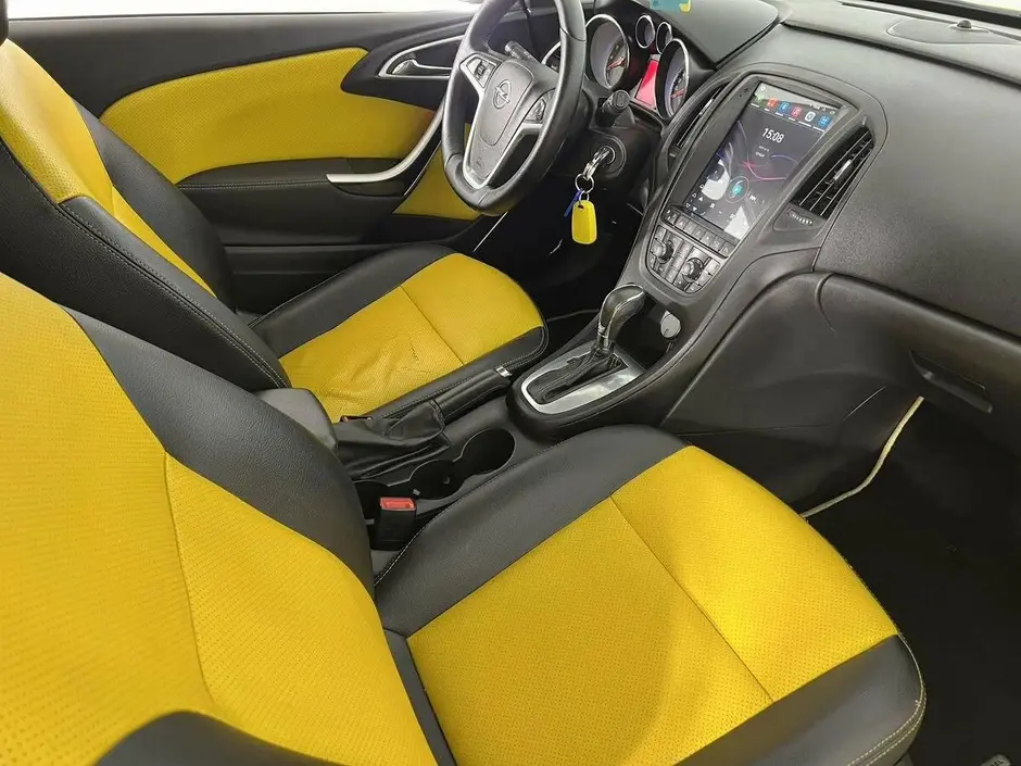 Opel Astra, 2012 г.