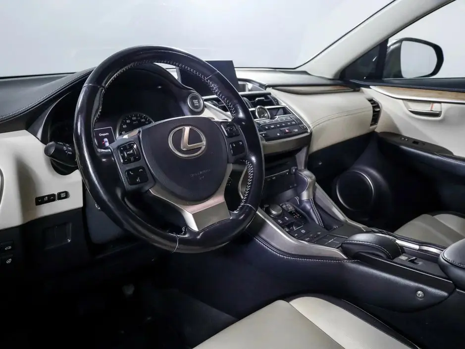Lexus NX, 2015 г.