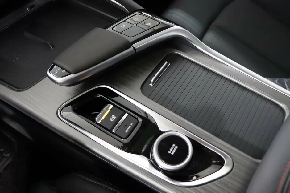 Changan UNI-T, 2024 г.