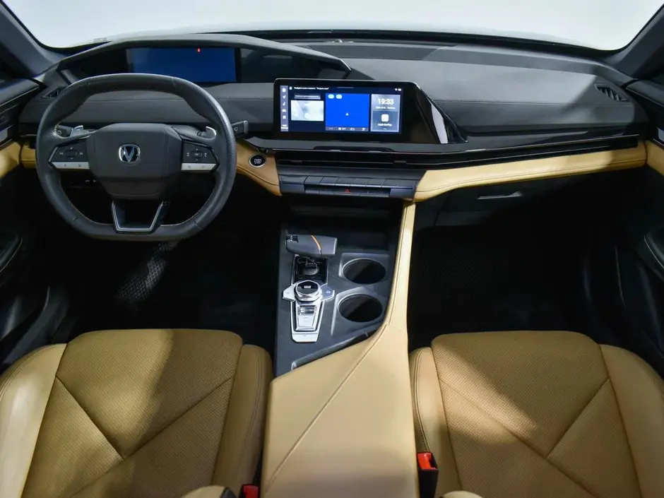 Changan UNI-V, 2022 г.