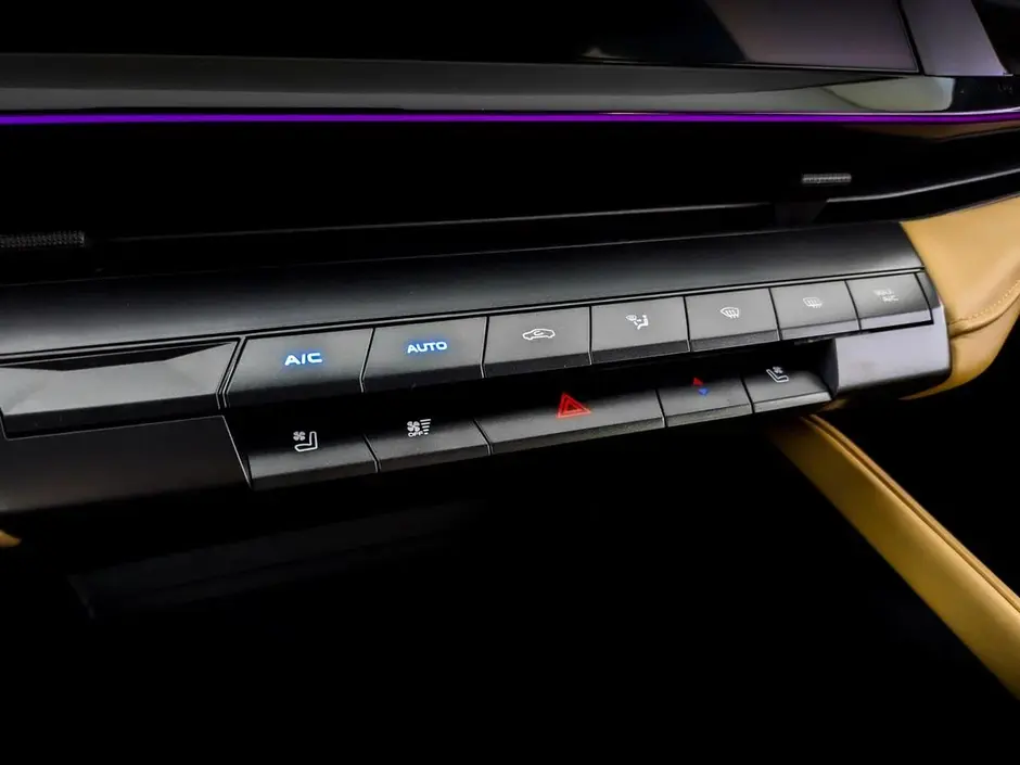 Changan UNI-V, 2022 г.