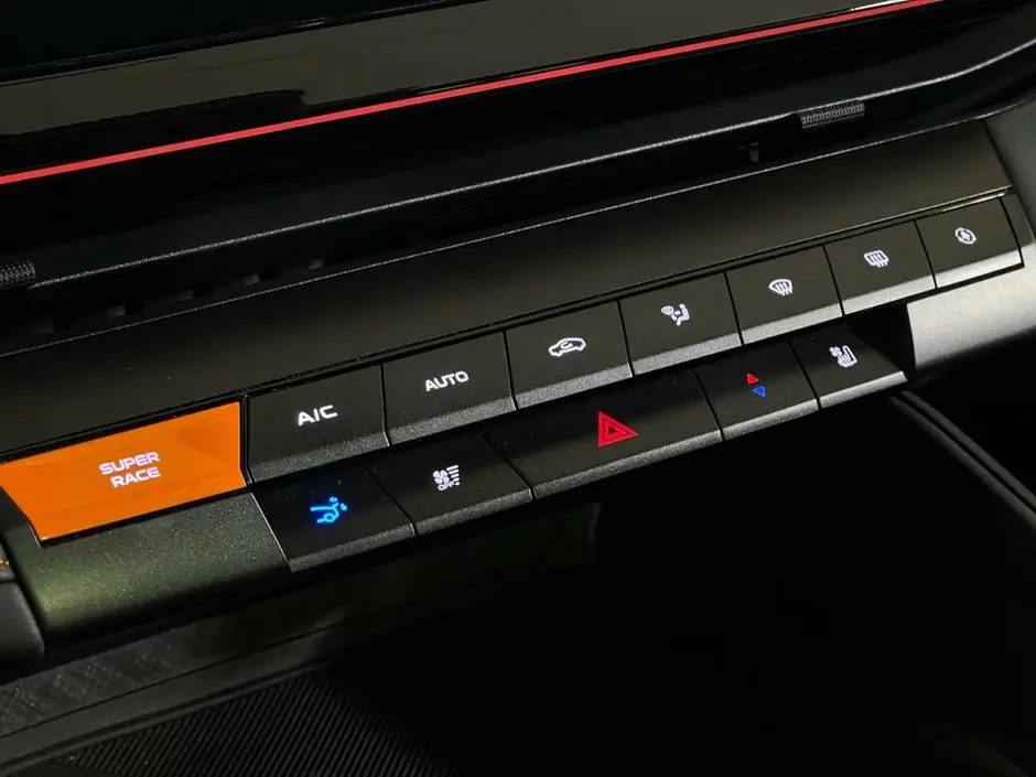 Changan UNI-V, 2023 г.