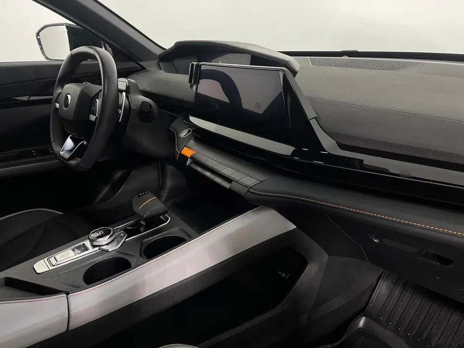 Changan UNI-V, 2023 г.