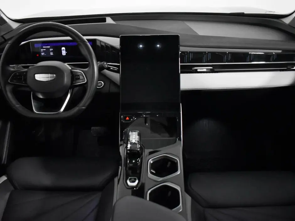 Geely Atlas, 2023 г.