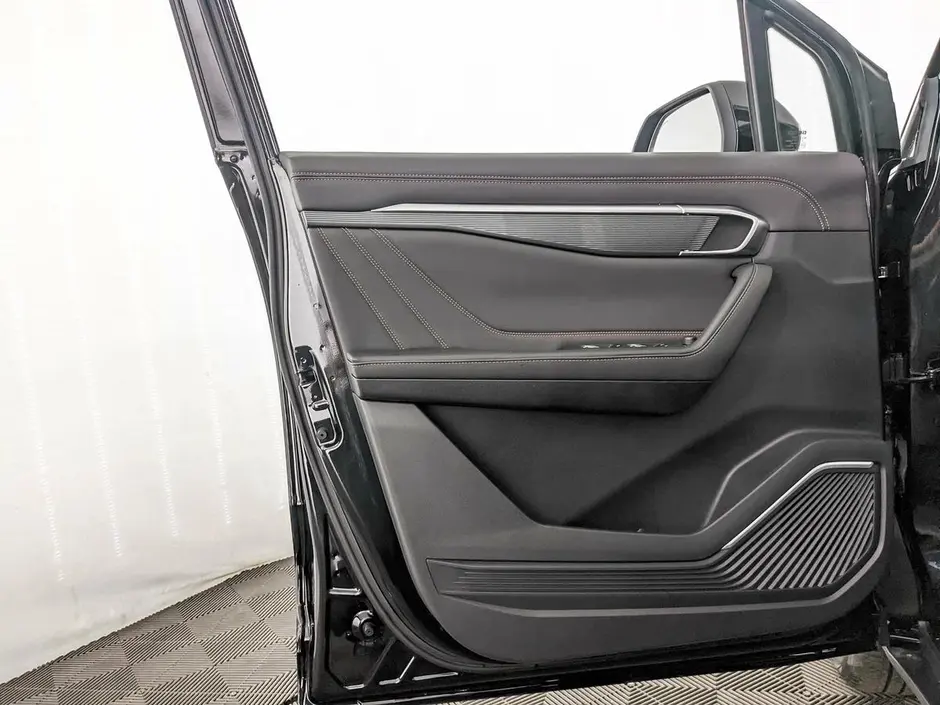 Geely Okavango, 2024 г.