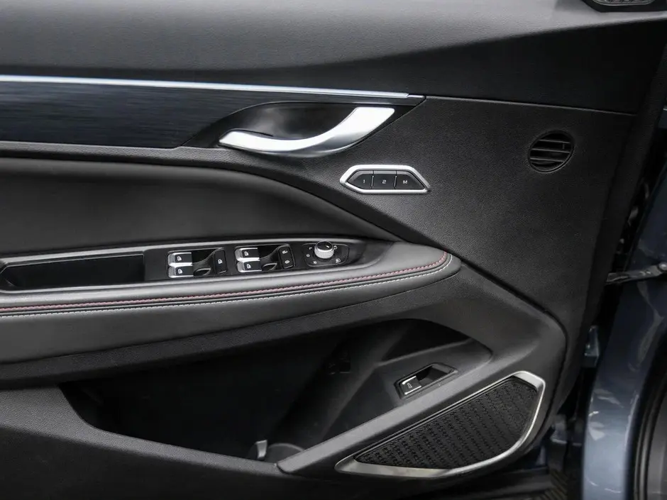 Geely Tugella, 2022 г.