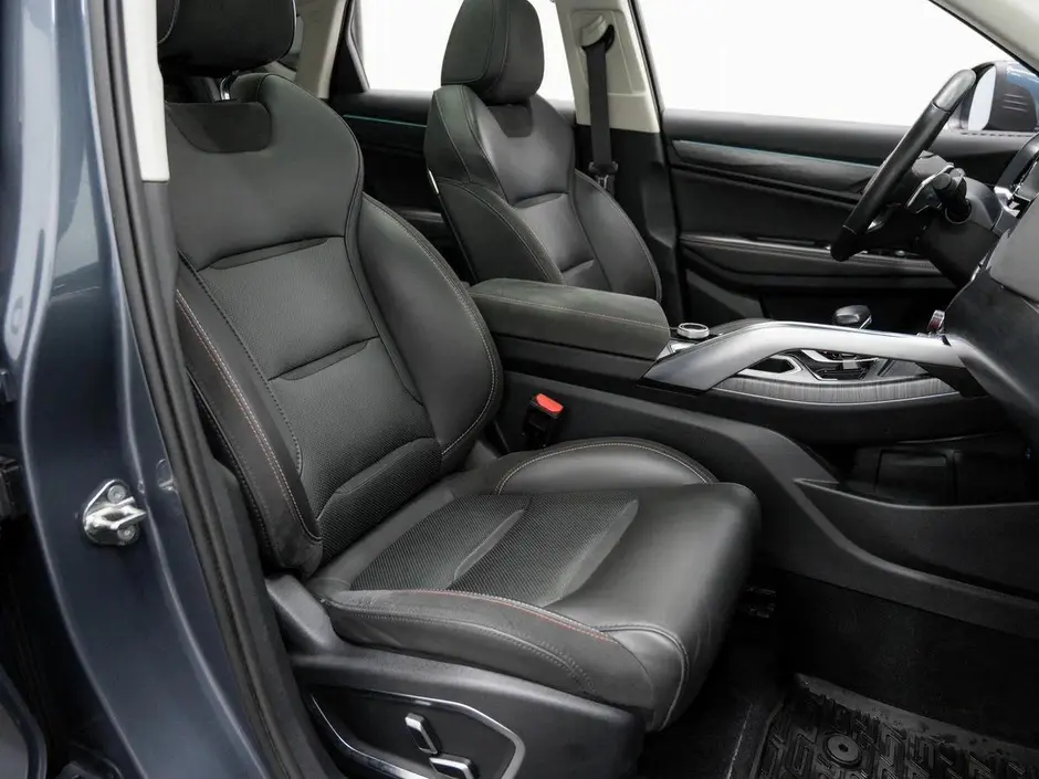 Geely Tugella, 2022 г.