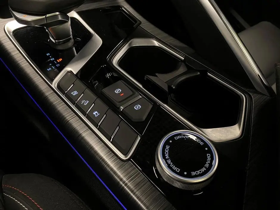 Geely Tugella, 2021 г.