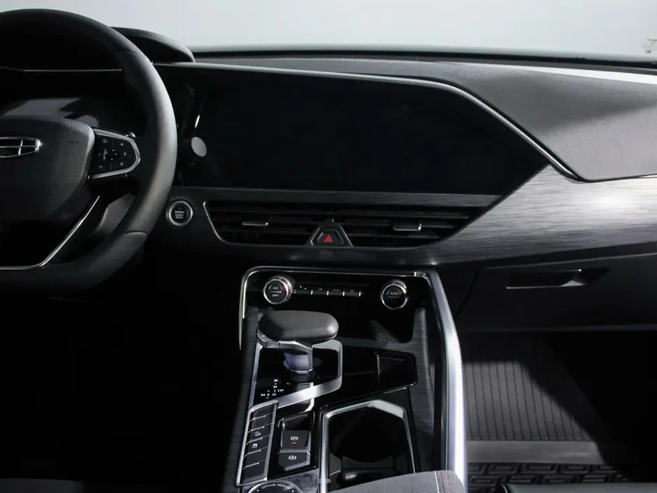 Geely Tugella, 2022 г.