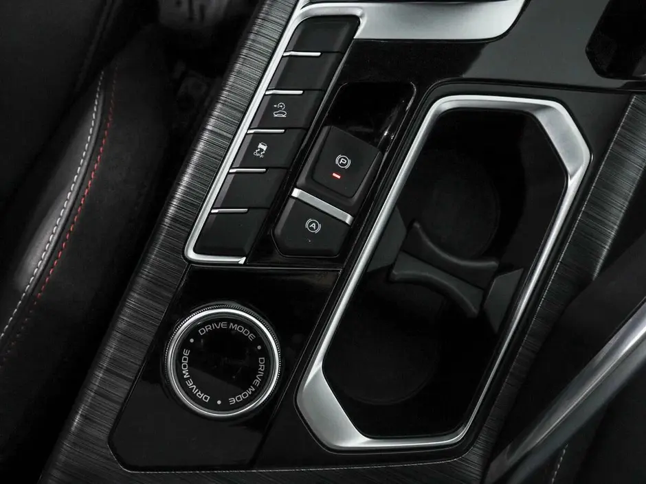 Geely Tugella, 2023 г.