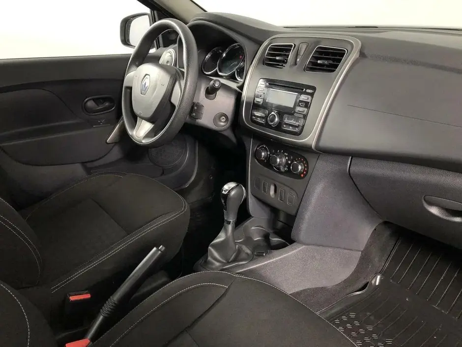 Renault Logan, 2017 г.